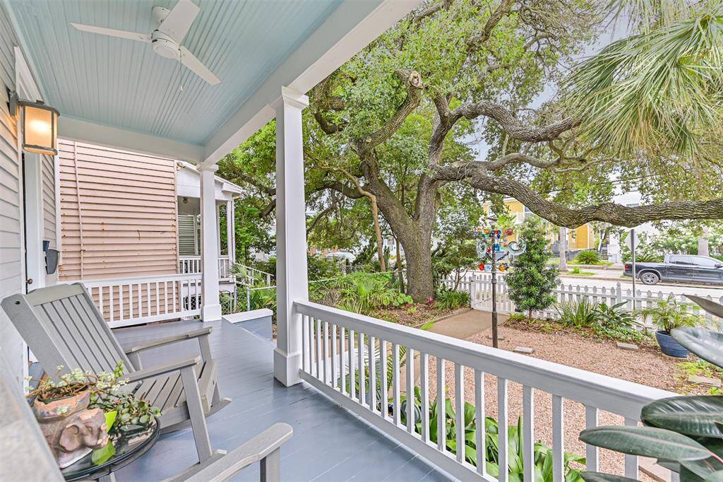 A beautiful mature Oak tree provides shade for the home, and front yard. No lawn mowing needed here! Backyard features turf and the front and back yards are fully fenced.