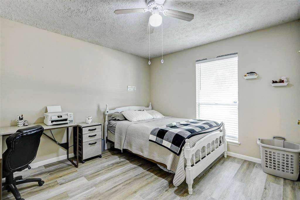 Large secondary bedroom with roomy closet