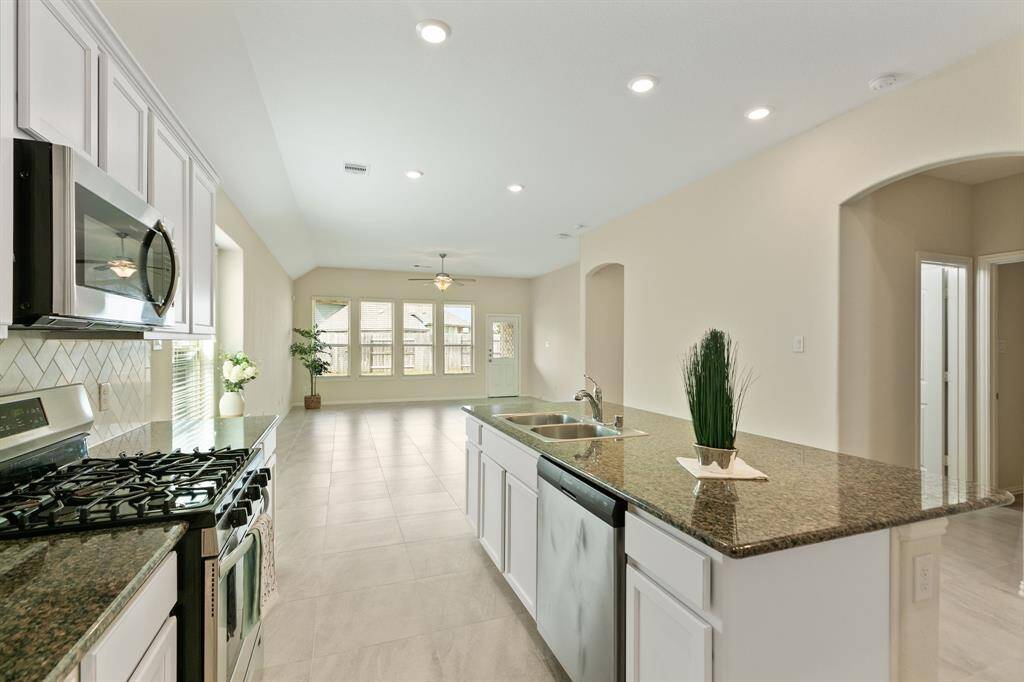 Kitchen island