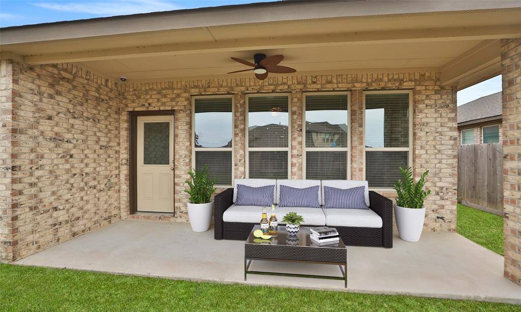 Covered patio (virtually staged)