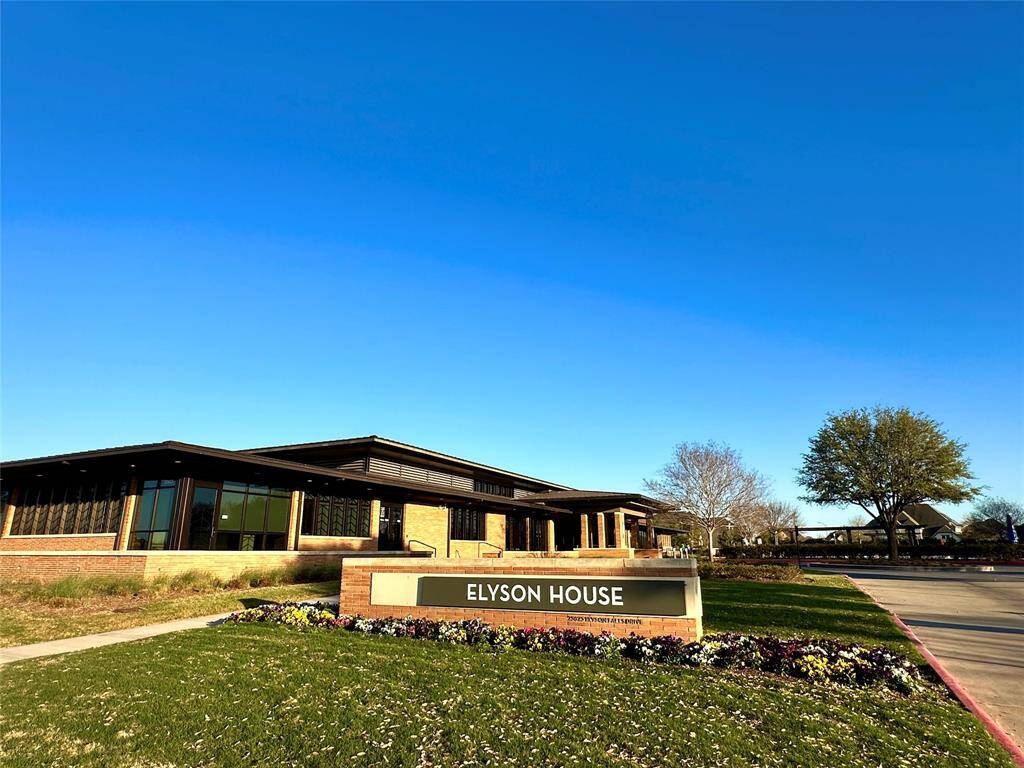 Elyson House