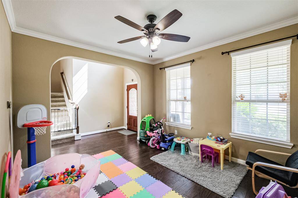 Large windows bring the light inside