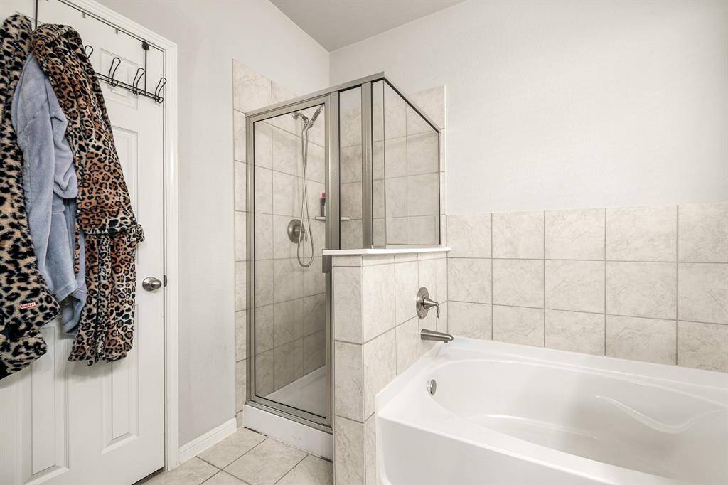 Primary Bath - Downstairs