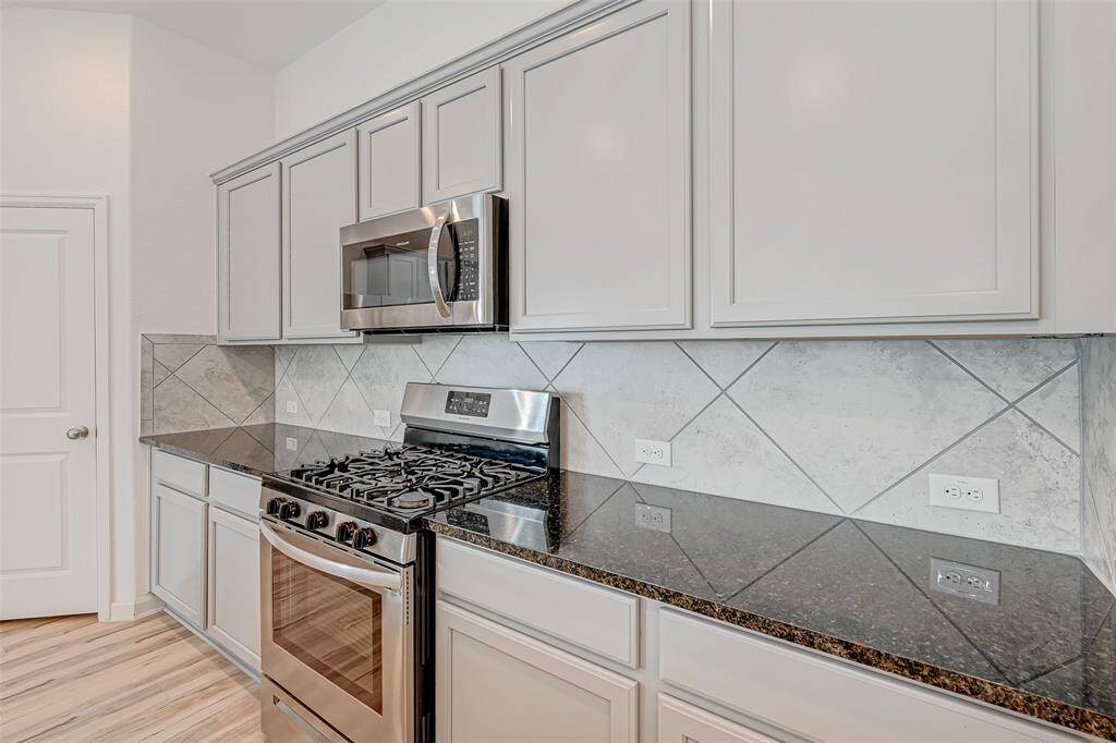 Gas range with microwave.