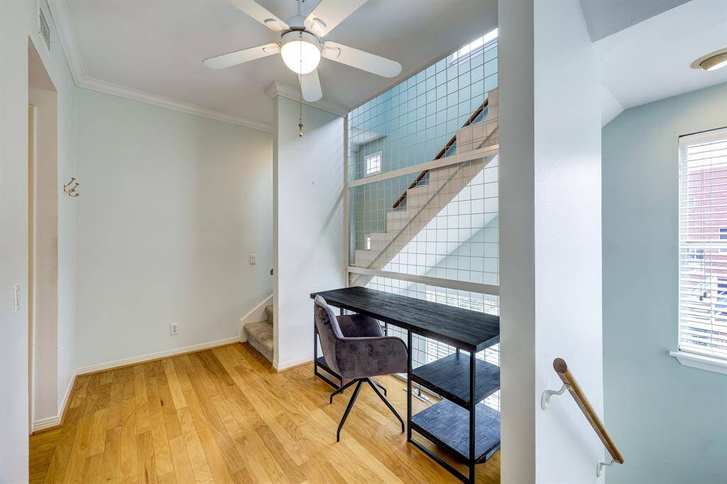 Flexible study/loft space upstairs.