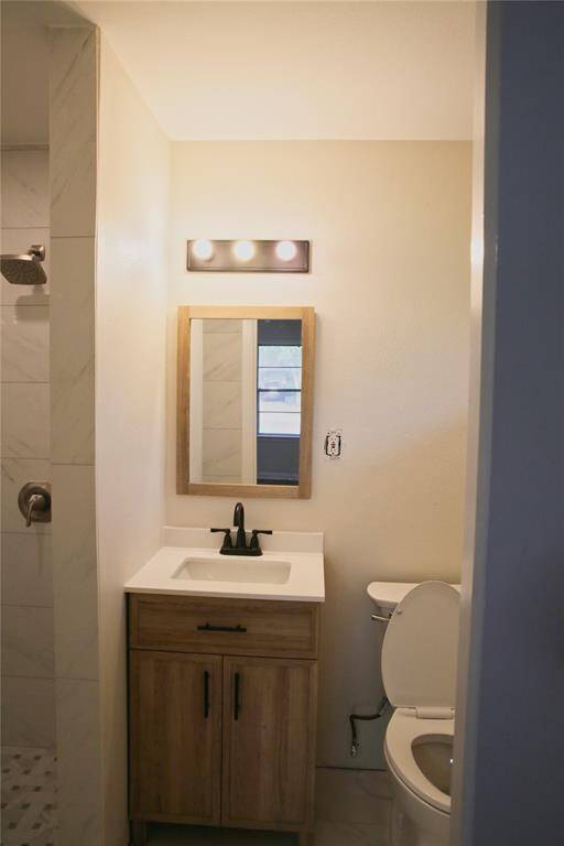 Master bath 1