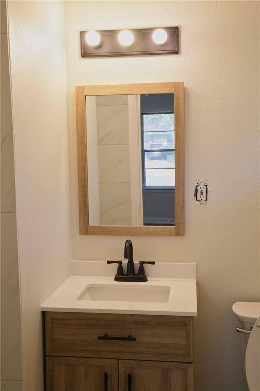 Master bath 2