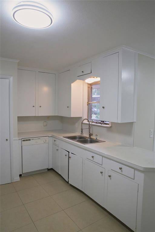 Kitchen 3