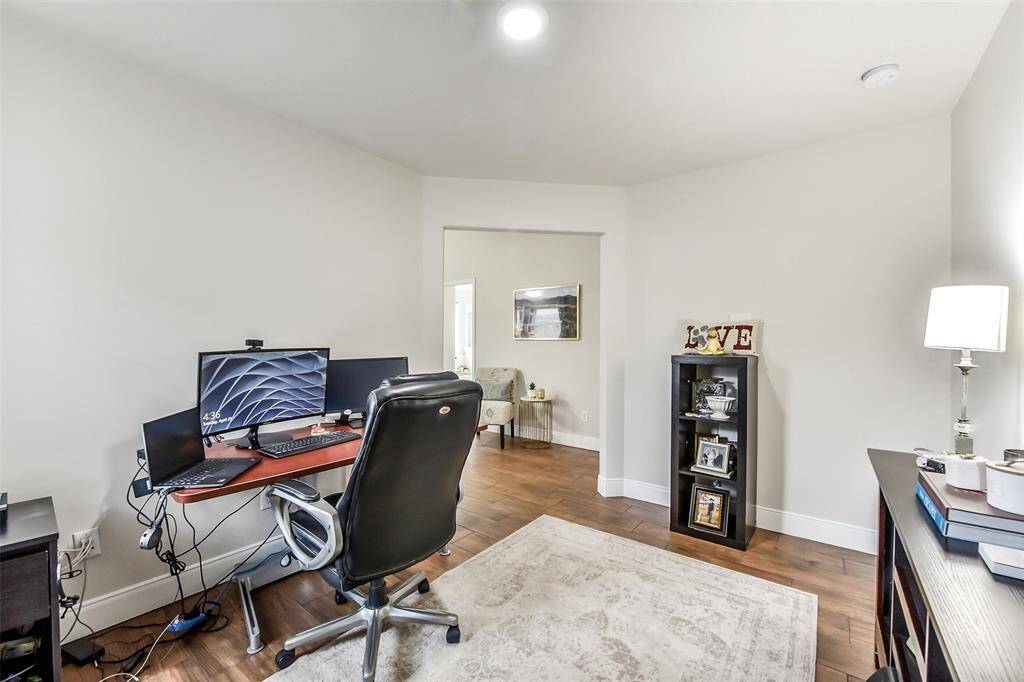 Property Image 31