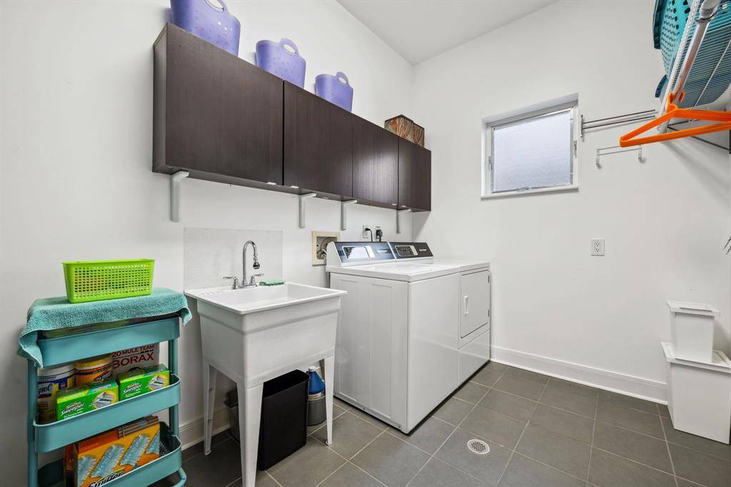 Secondary bath upstairs.
