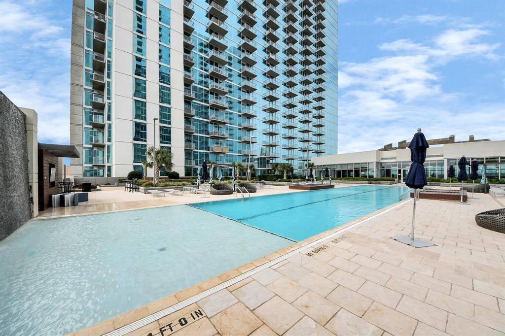 Another view of the pool!