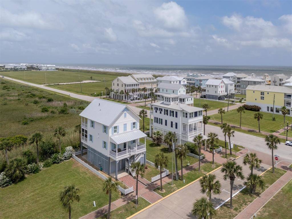 614 Beachtown Drive - Aerial View