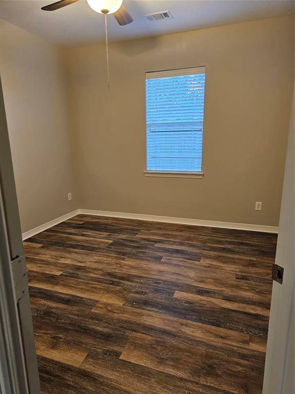 Guest bedroom #1.