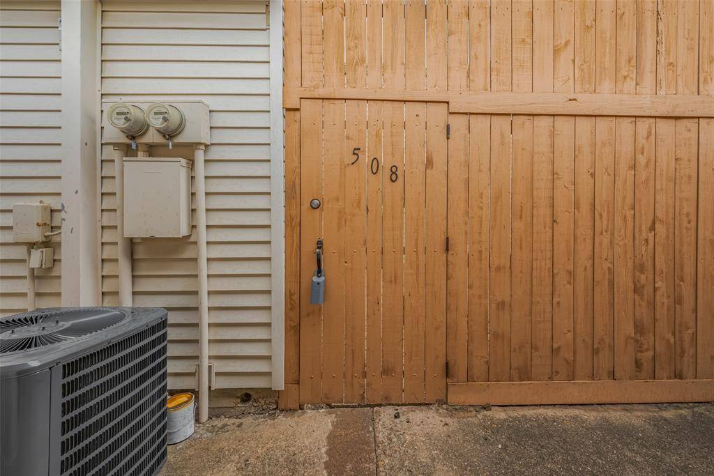 Private Gated EntryEnjoy added privacy and security with this gated entrance, giving your home a secluded, townhouse-style feel right from the start.