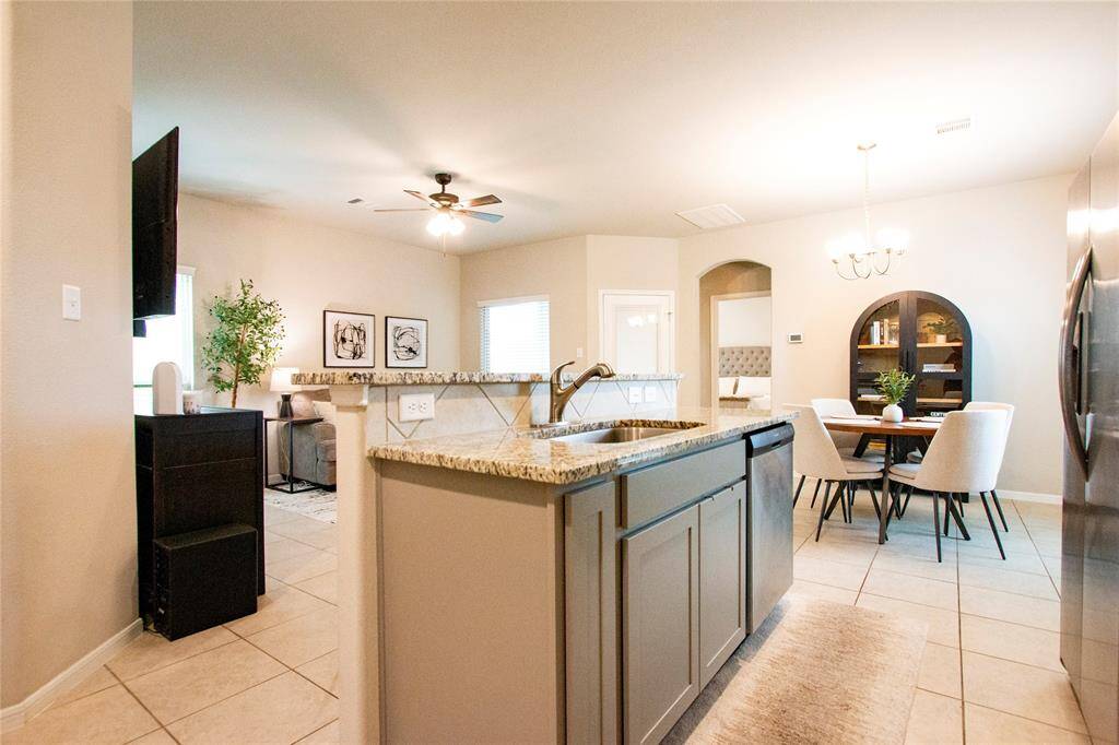 Open kitchen