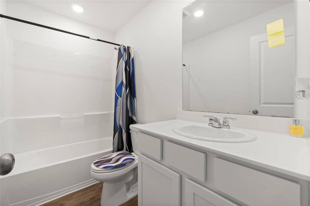 bathroom upstairs
