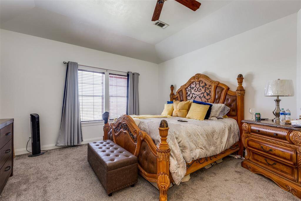 Bedroom 2 with Private Bathroom