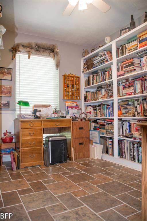 Office/Study?Library/Craft Room.  Make it yours!