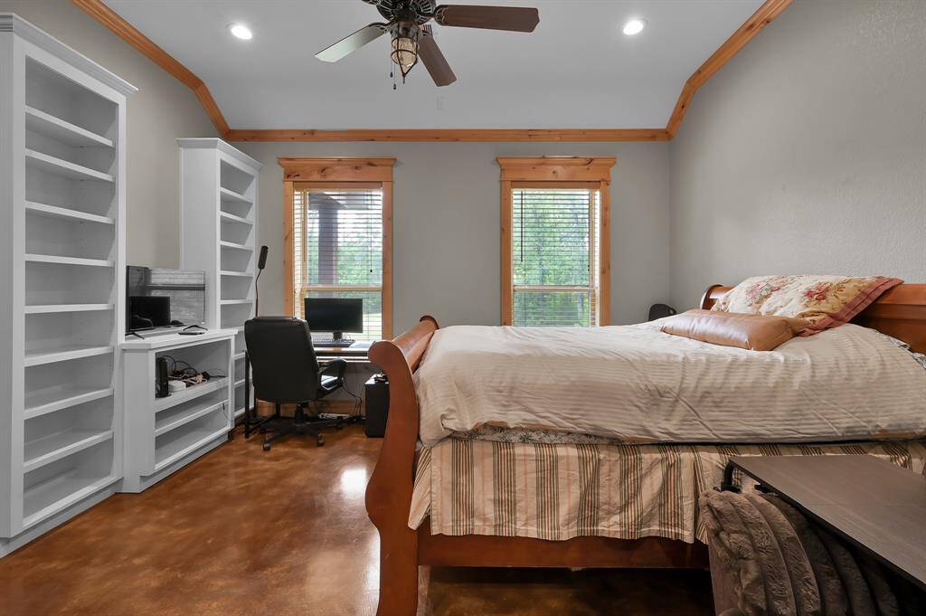Another Secondary Bedroom, with built in shelving