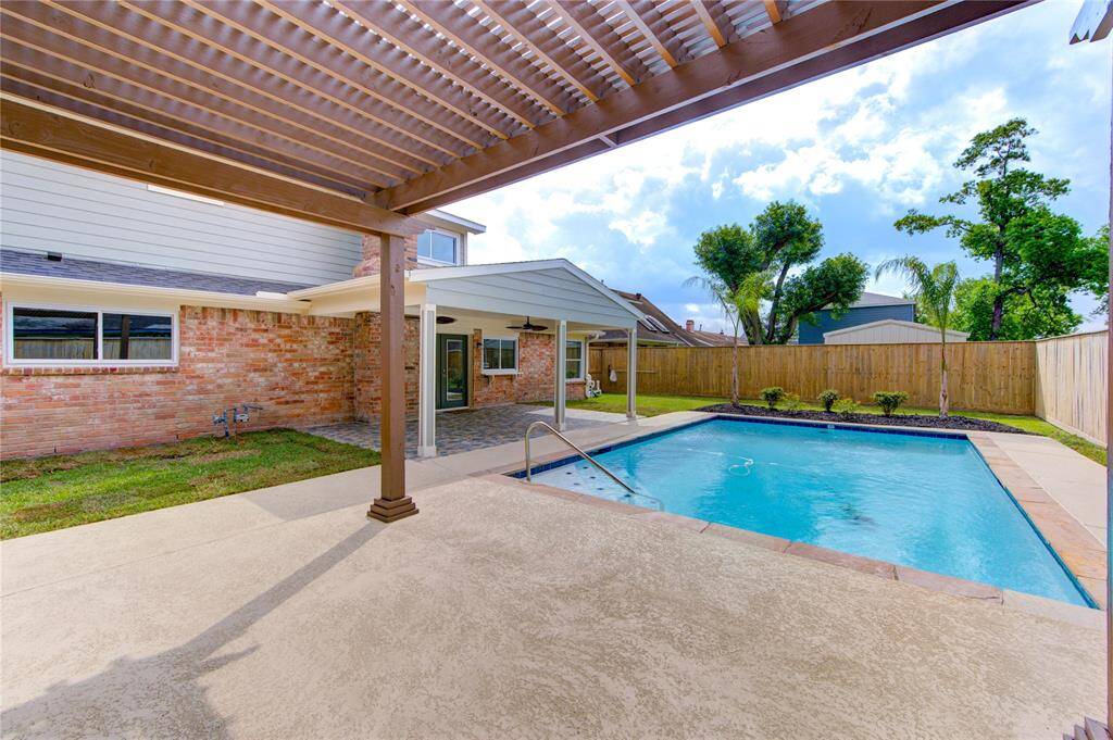 Beat Houston's summer heat with your very own pool to dip into!