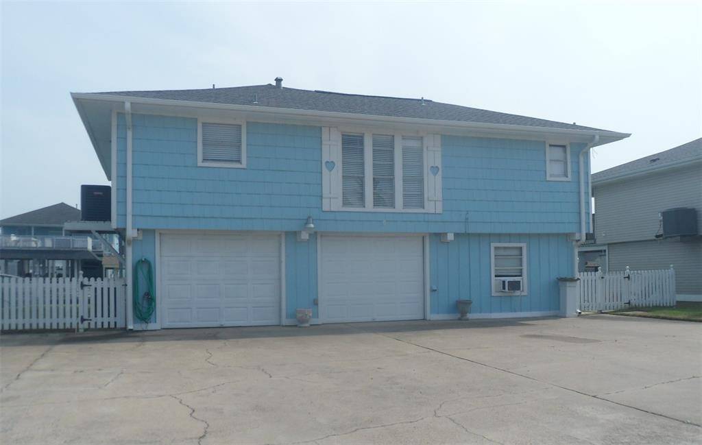 Lovely 2-3-2 Canal Front home facing East in beautiful Bayou Vista for Lease $2200. Large driveway, fenced backyard. Each bedroom has a separate bathroom. Oversized garage with 2 doors on each side.
