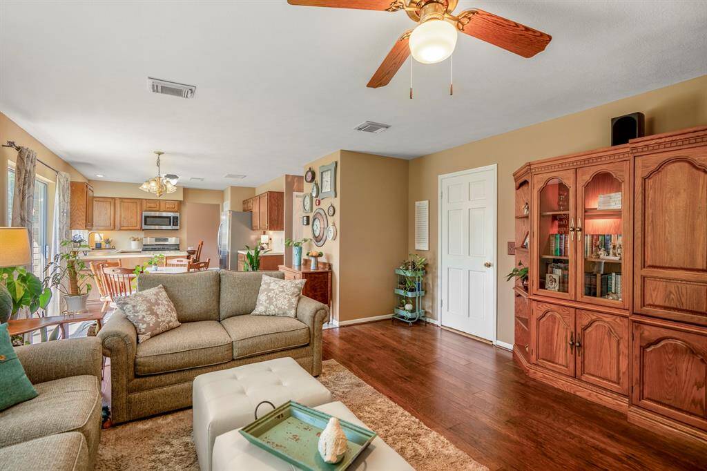 You can also enter the living room from the garage just off to the right.