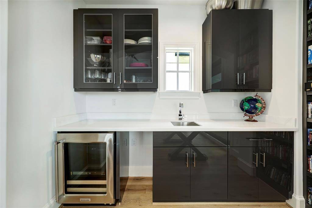 Built-in wet bar on third floor.