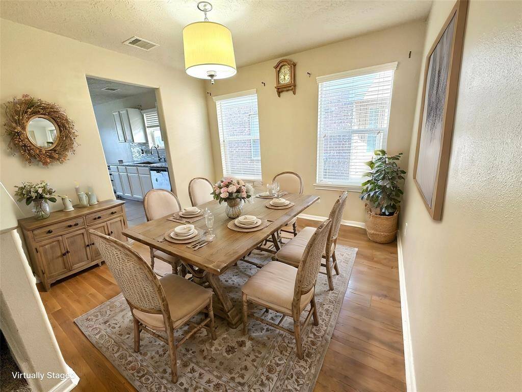 Dining room _Staging