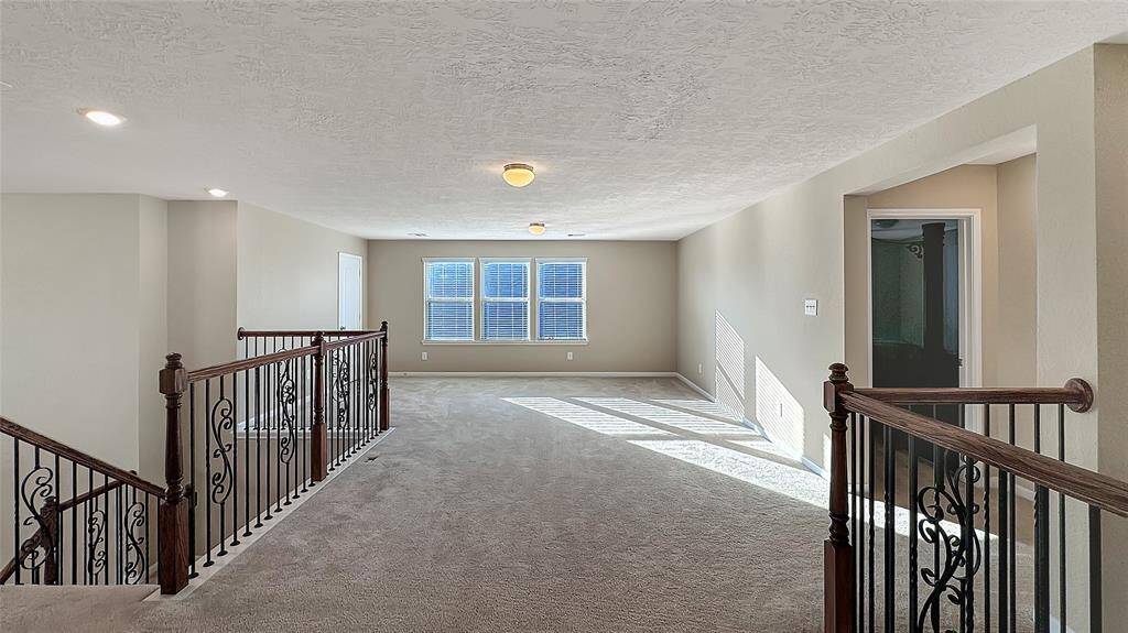 Spacious gameroom