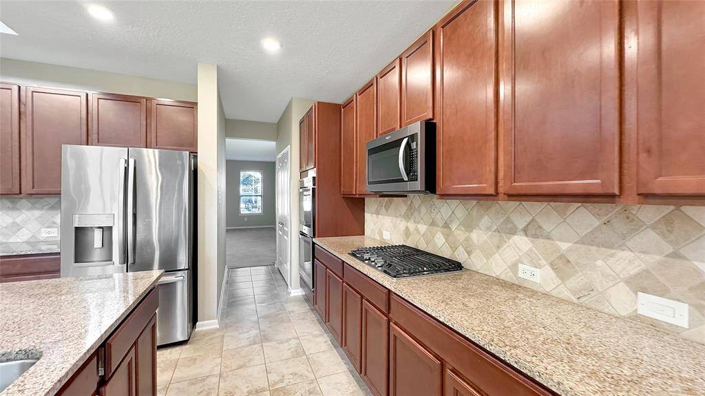 Refrigerator included