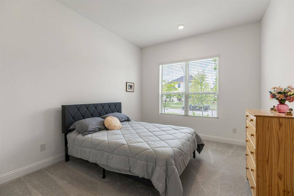 Guest bedroom 1st floor