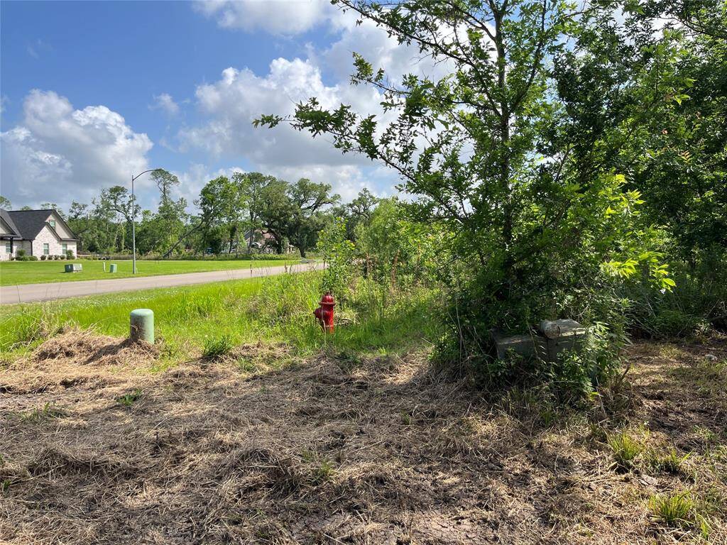 A closer look at some of your utilities. There's power and public water right at the corner of your lot.