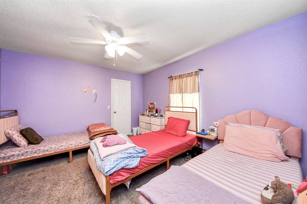 Secondary bedroom #1