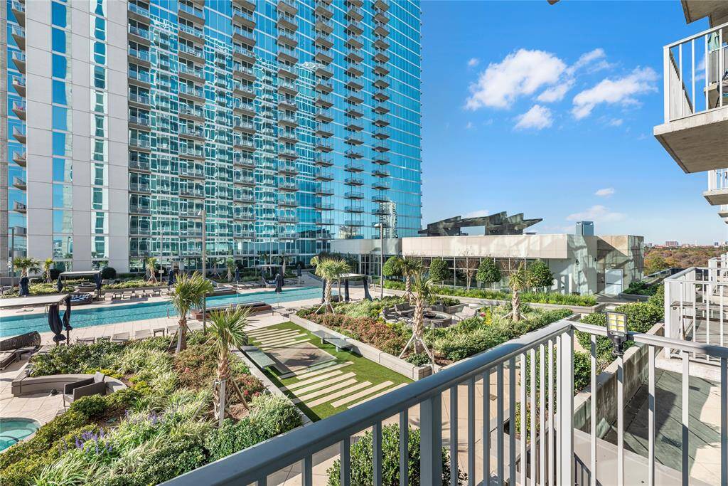From the spacious private balcony, a stunning panoramic view unfolds