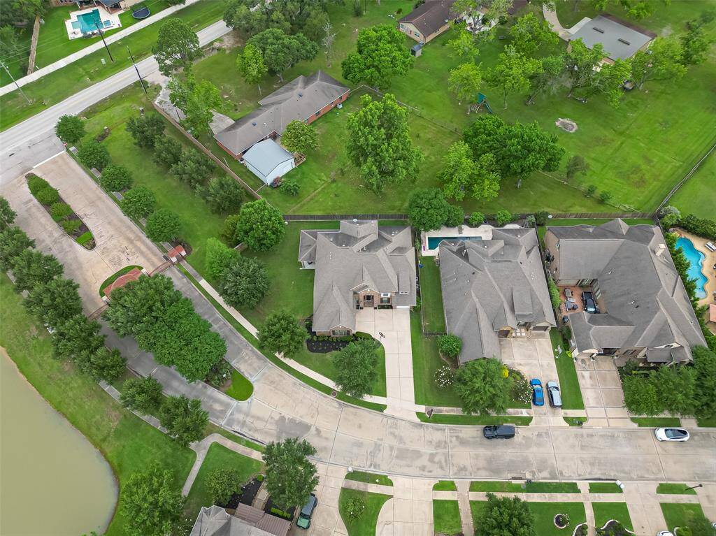 Live steps away from some of the best-rated campuses in Katy ISD. Top Schools!