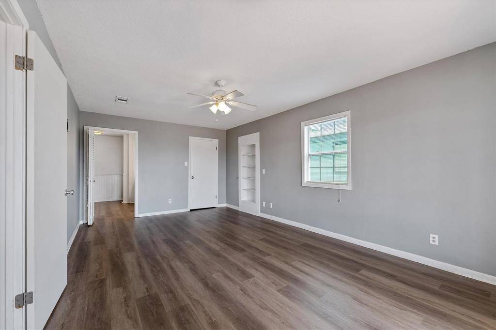 Primary bedroom