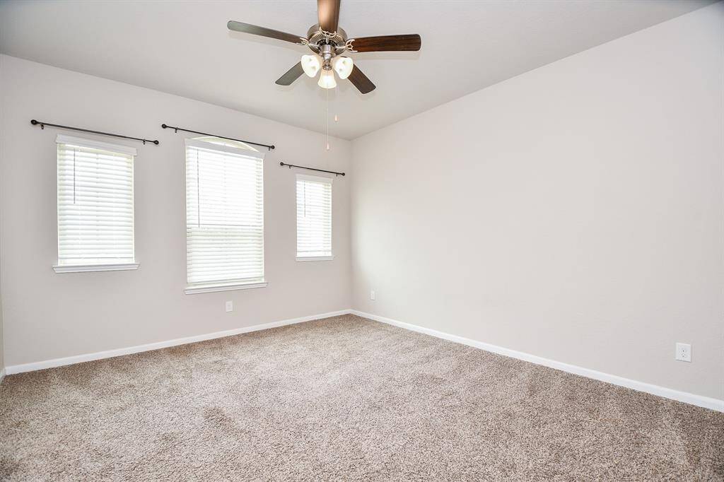 Premier bedroom
