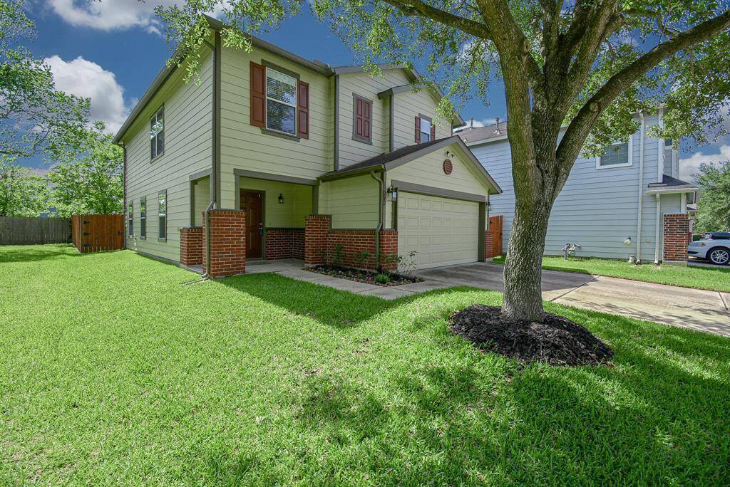 Easy access, first home on the left of entrance