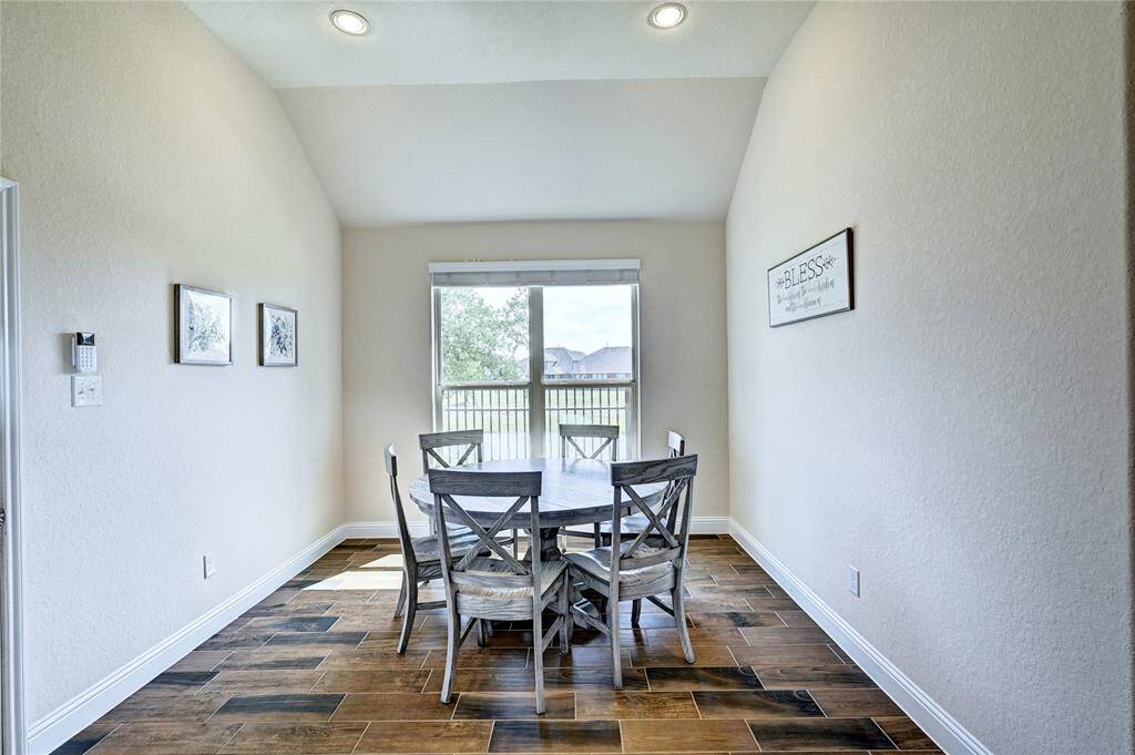 Breakfast area