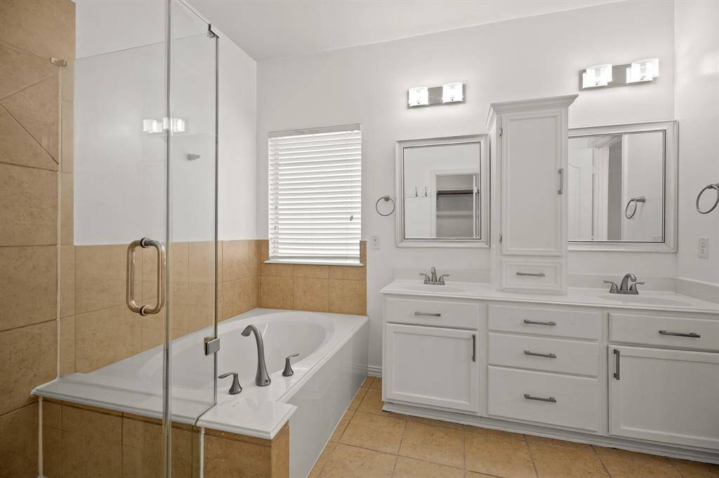 Primary bathroom double sinks
