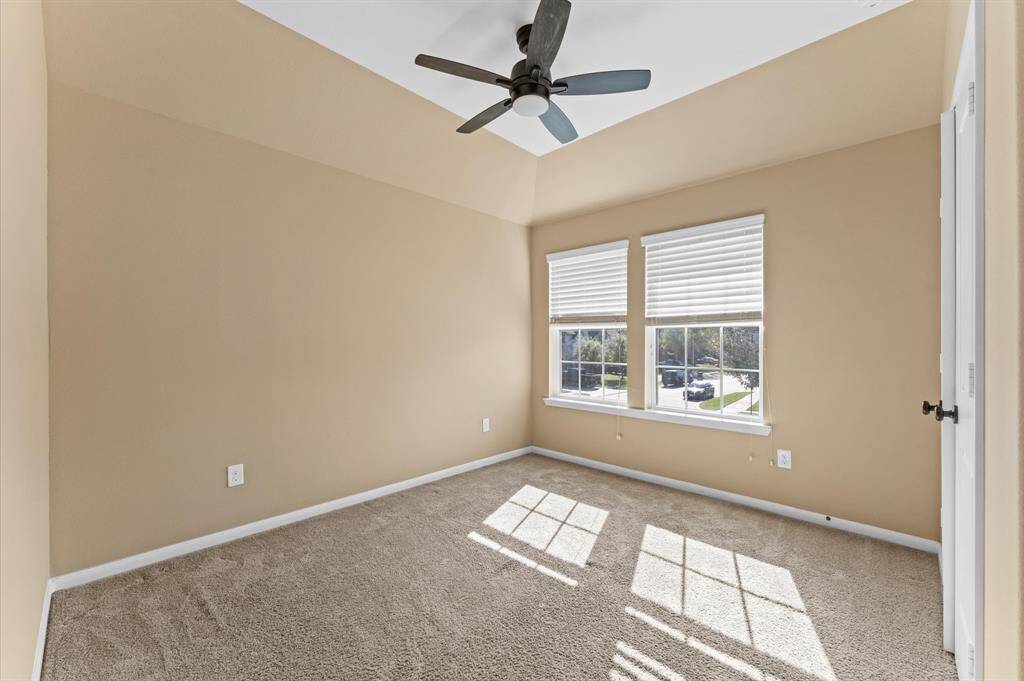 Sumptuous comfort and coziness characterize the bedroom