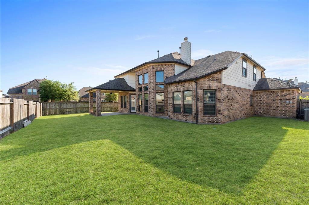 Check out this spacious lot. You can plant your own vegetables, herbs and fruits here.