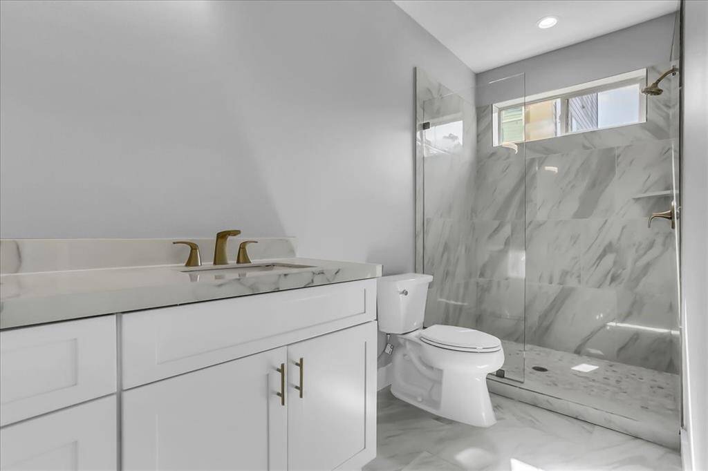 Each bedroom has it's own private bathroom!