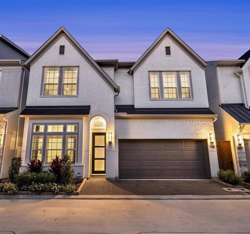 Welcome home to this stunning, executive, David Weekley property!
