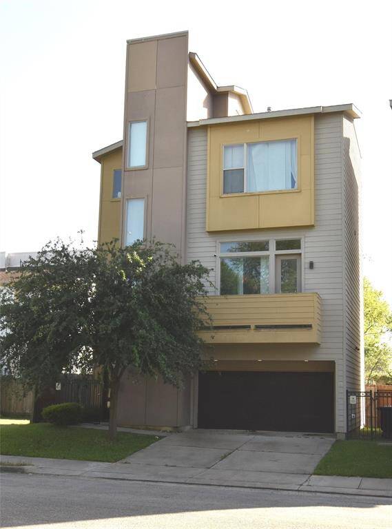 Front as seen from Lovejoy St. Frontage