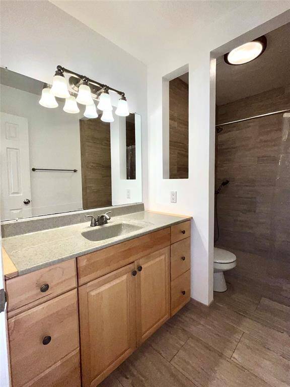 Secondary bathroom
