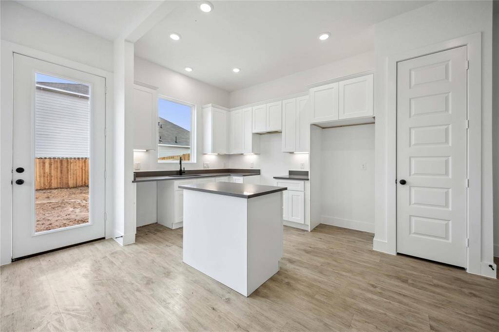 Island Kitchen