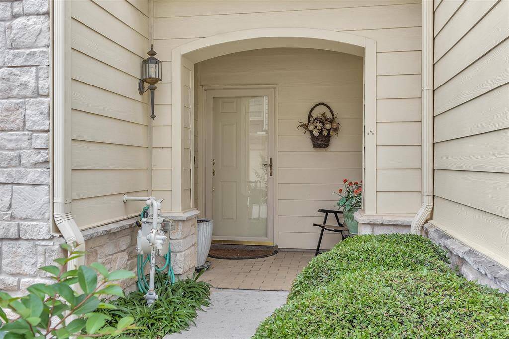 Covered front porch entry