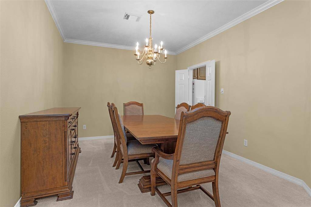 Elegant, formal dining room