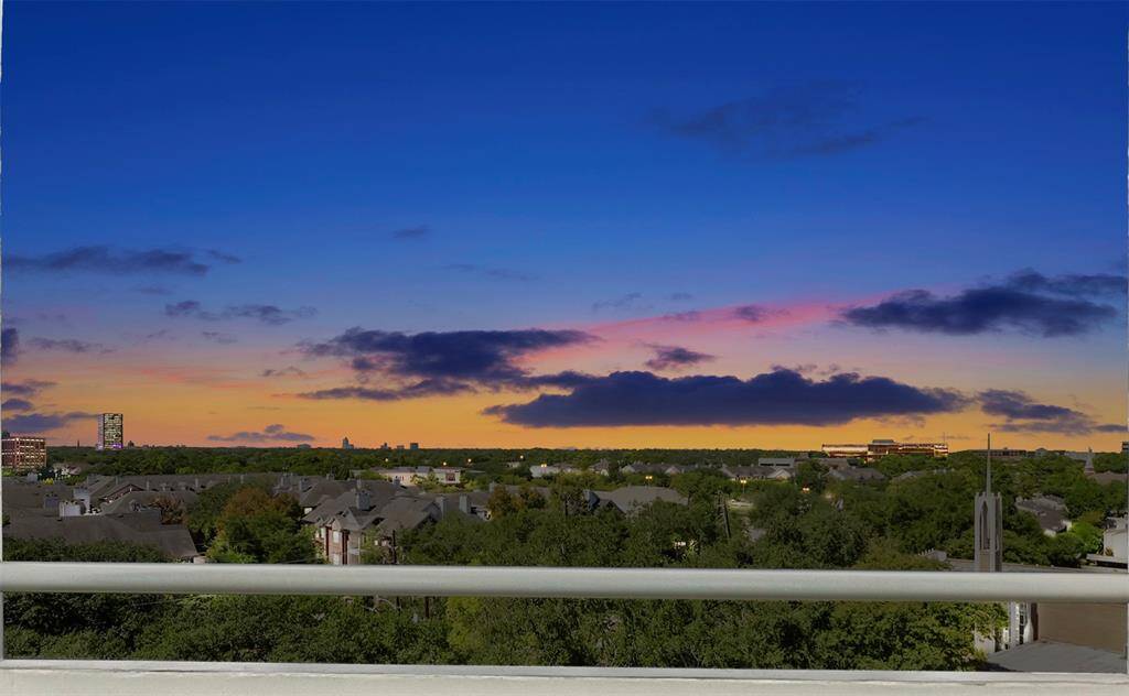 Enjoy peaceful sunsets and skyline views from your private balcony—perfect for relaxing or unwinding after a long day.